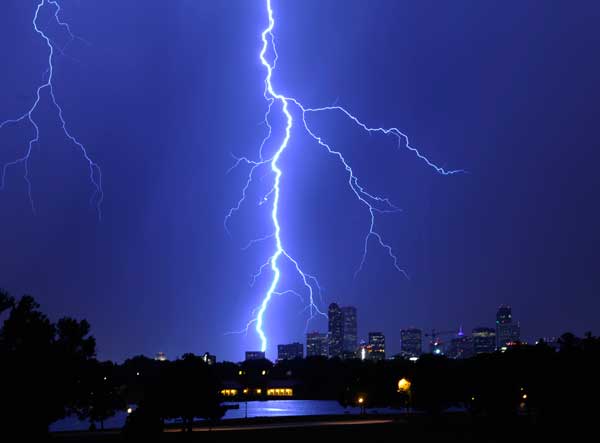 Olivia's post on Lightning Storms